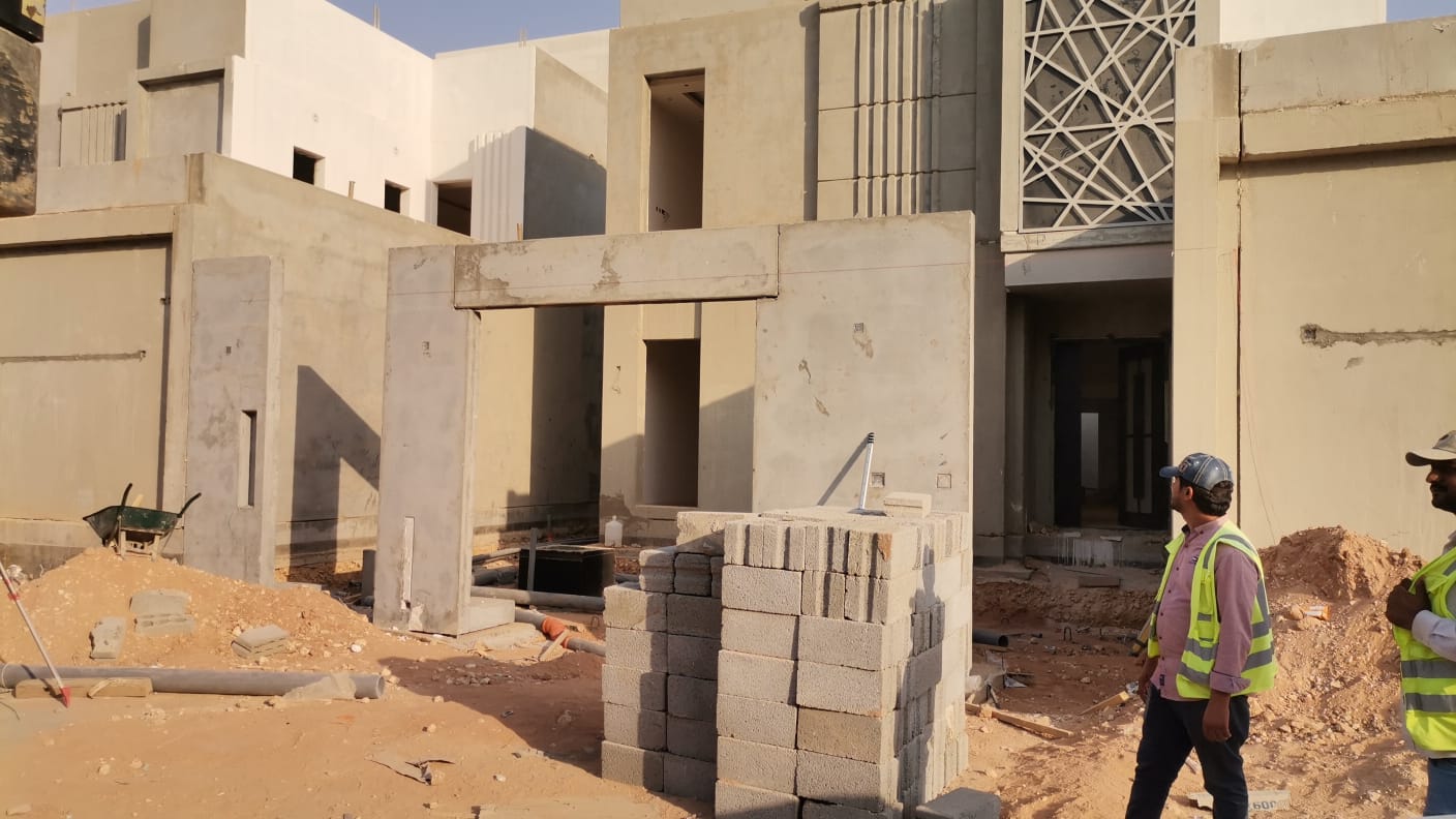 Almashriqia Boundary Walls